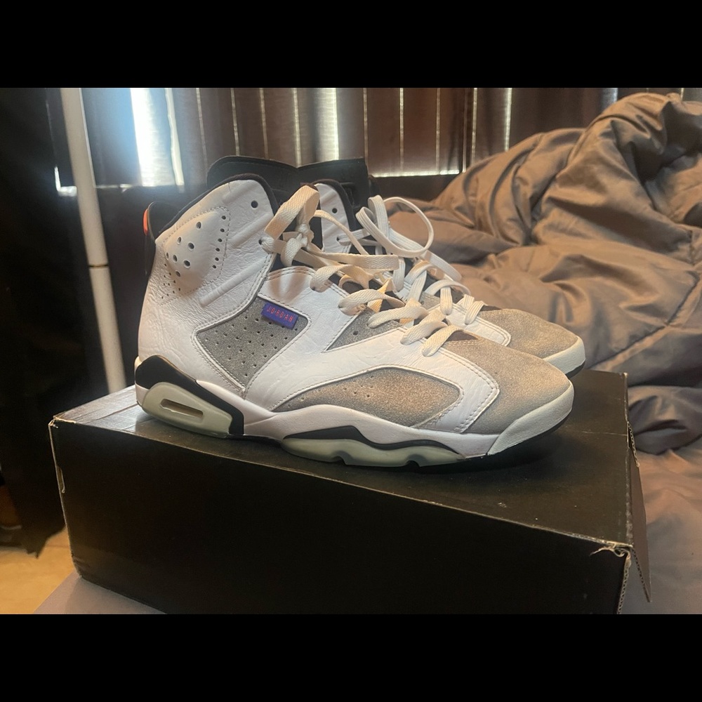 Nike Jordan Retro 6